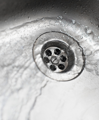 drain cleaning 331 x 400